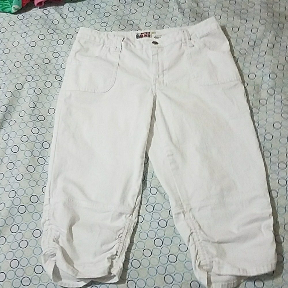 Ladies capris